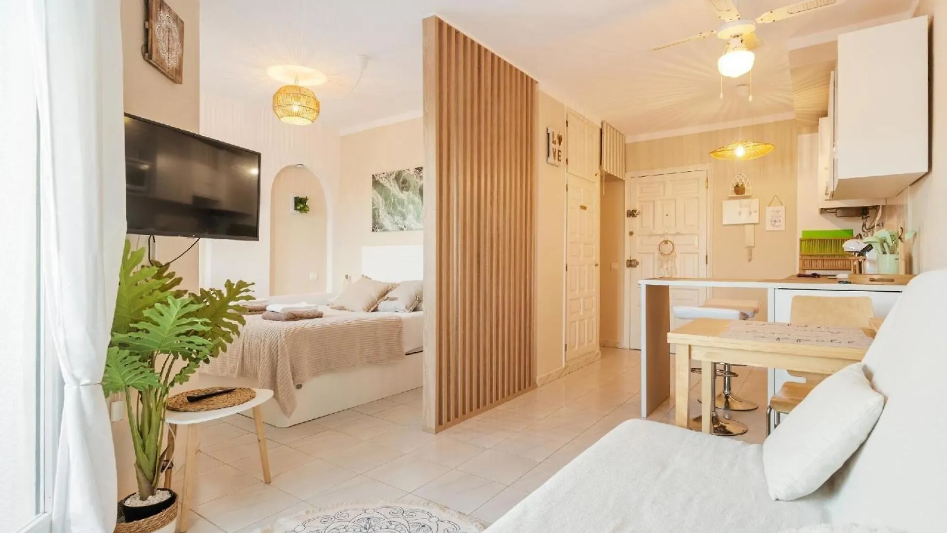 Ferienwohnung Fuer 4 Personen Ca 40 Qm In Empuriabrava, Costa Brava Golf De Roses Apartment Empuriabrava