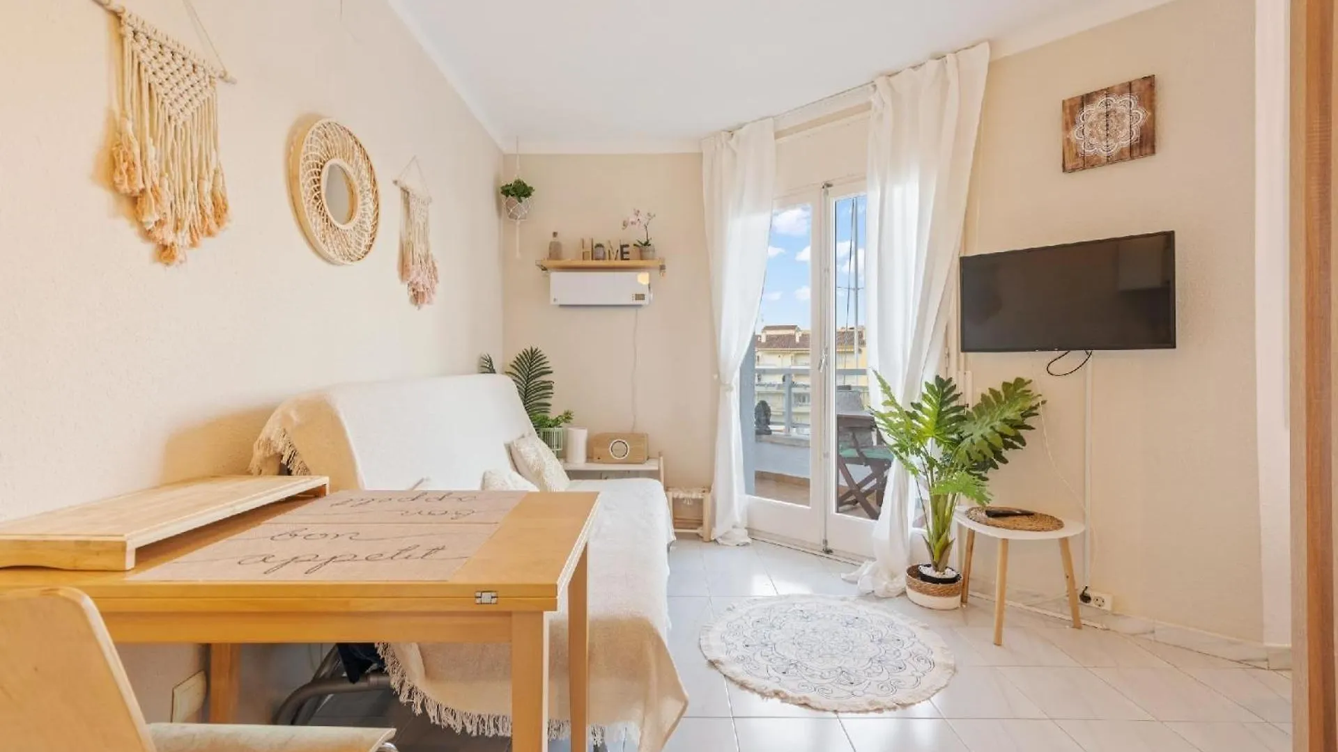 Ferienwohnung Fuer 4 Personen Ca 40 Qm In Empuriabrava, Costa Brava Golf De Roses