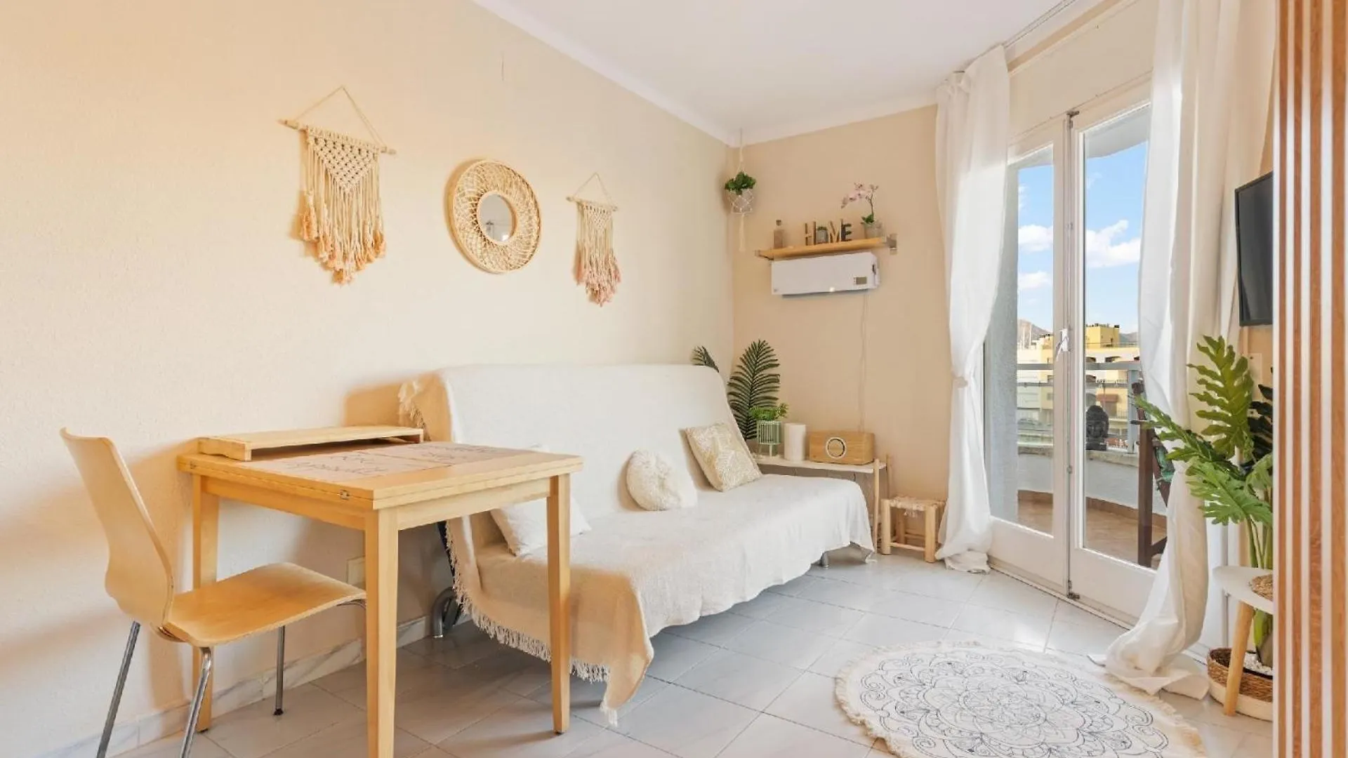 Ferienwohnung Fuer 4 Personen Ca 40 Qm In Empuriabrava, Costa Brava Golf De Roses