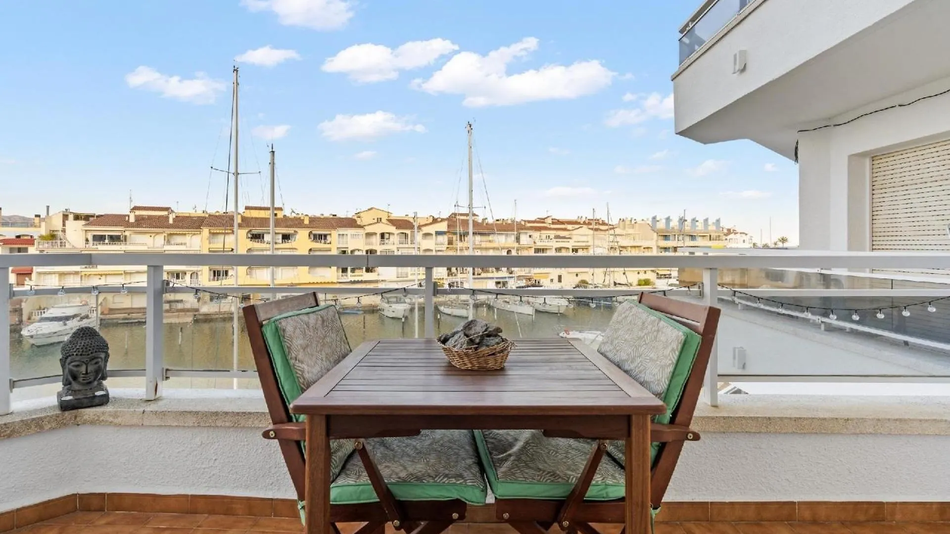 Ferienwohnung Fuer 4 Personen Ca 40 Qm In Empuriabrava, Costa Brava Golf De Roses Apartment Empuriabrava
